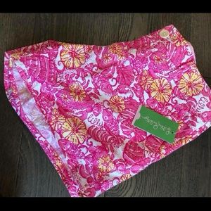 Lilly Pulitzer Shorts - Chum Bucket - Sz 8 - NWT!!